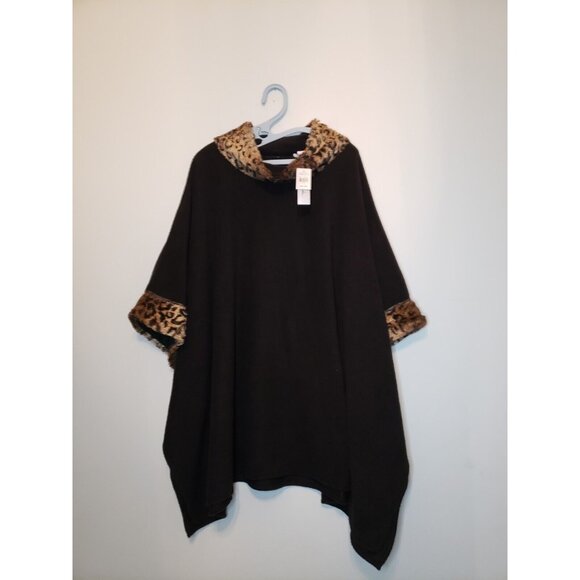 Le Moda Jackets & Blazers - Le Moda Women One Size Poncho Black Fleece Leopard Animal Faux Fur Pullover NWT